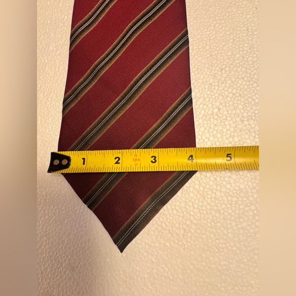 Bundle Hugo Boss Ties. - Picture 9 of 10